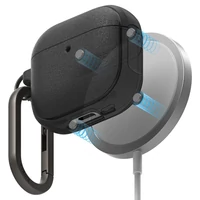 Kép 3/5 - Bluetooth fülhallgató töltőtok tartó, szilikon, vezeték nélküli töltés támogatás, Magsafe kompatibilis, karabiner, Apple AirPods 4 kompatiblis, Ringke Onyx Magnetic, fekete