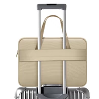 Kép 8/10 - Laptop táska, 15 - 16" készülékhez, TP Basic Carrying Bag, bézs