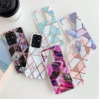 Kép 10/10 - Apple iPhone 13 Pro, Szilikon tok, sokszöges márvány minta, Wooze Geometric Marble, színes/zöld