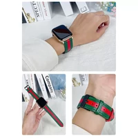 Kép 4/4 - XPRO™ Apple Watch bőr szíj Sötétzöld / Piros Apple Watch 42mm (S1-S3) / 44mm / 45mm / 46mm / 49mm készülékhez