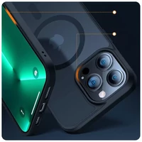 Kép 3/6 - Tech-Protect Magmat Magsafe átlátszó / fekete tok Apple iPhone 15 Pro Max készülékhez 949071